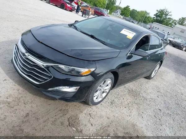 1G1ZD5STXKF130232 2019 CHEVROLET MALIBU - Image 2