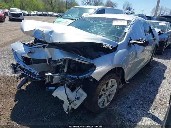 1G1ZD5STXKF134720 2019 CHEVROLET MALIBU - Image 2