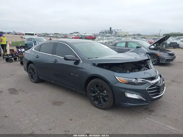 1G1ZD5STXKF136256 2019 CHEVROLET MALIBU - Image 1