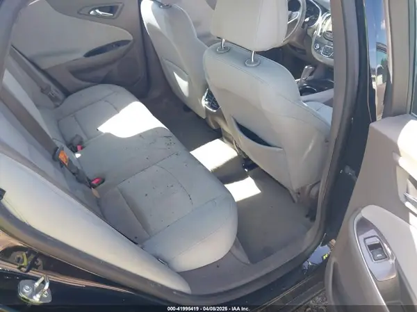 1G1ZD5STXKF138220 2019 CHEVROLET MALIBU - Image 8
