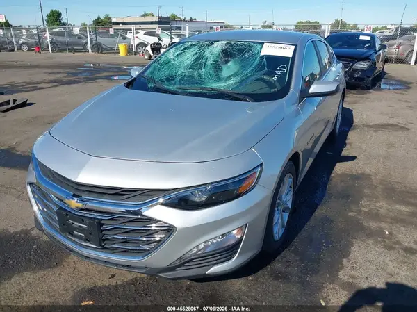 1G1ZD5STXKF156670 2019 CHEVROLET MALIBU - Image 2