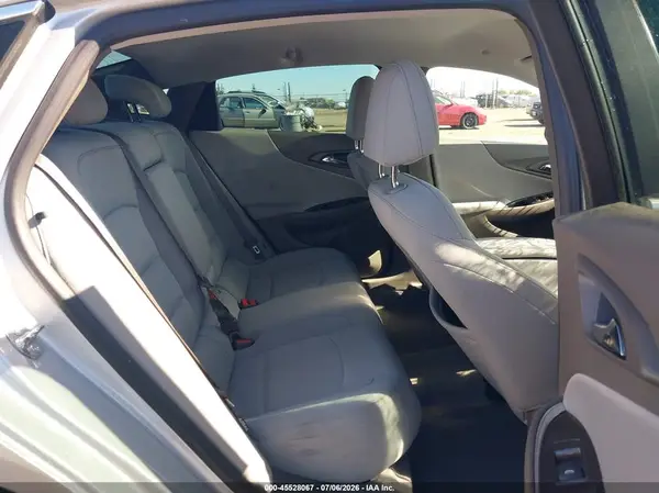 1G1ZD5STXKF156670 2019 CHEVROLET MALIBU - Image 8