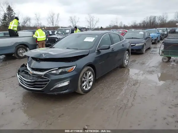 1G1ZD5STXKF162811 2019 CHEVROLET MALIBU - Image 2