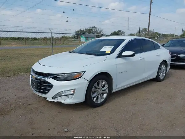 1G1ZD5STXKF167104 2019 CHEVROLET MALIBU - Image 2