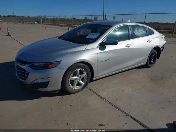1G1ZD5STXKF168138 2019 CHEVROLET MALIBU - Image 2