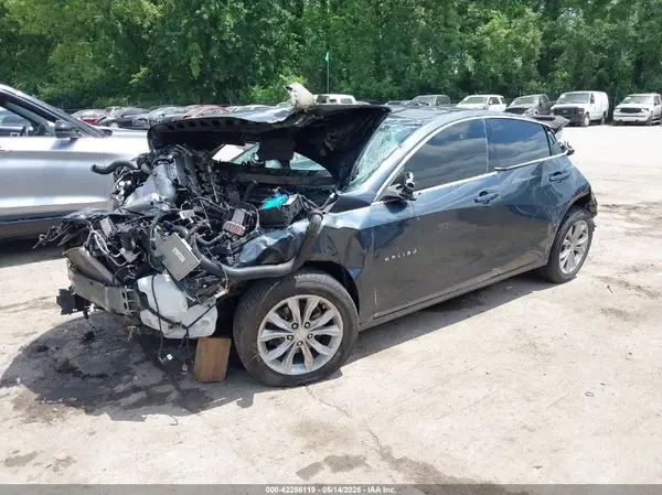 1G1ZD5STXKF172884 2019 CHEVROLET MALIBU - Image 2