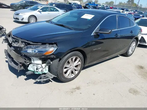 1G1ZD5STXKF194870 2019 CHEVROLET MALIBU - Image 2