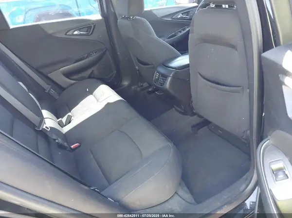 1G1ZD5STXKF194870 2019 CHEVROLET MALIBU - Image 8
