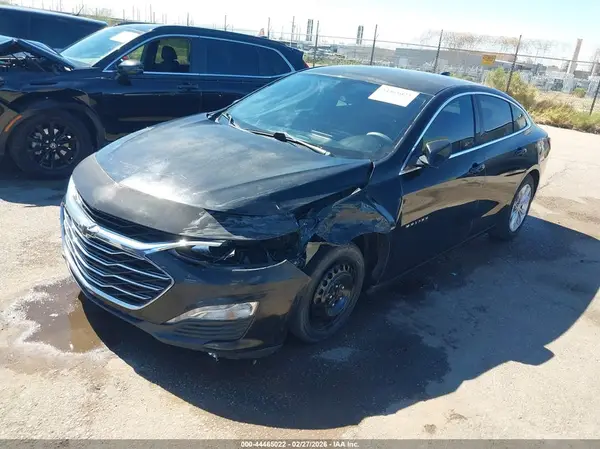 1G1ZD5STXKF202806 2019 CHEVROLET MALIBU - Image 2