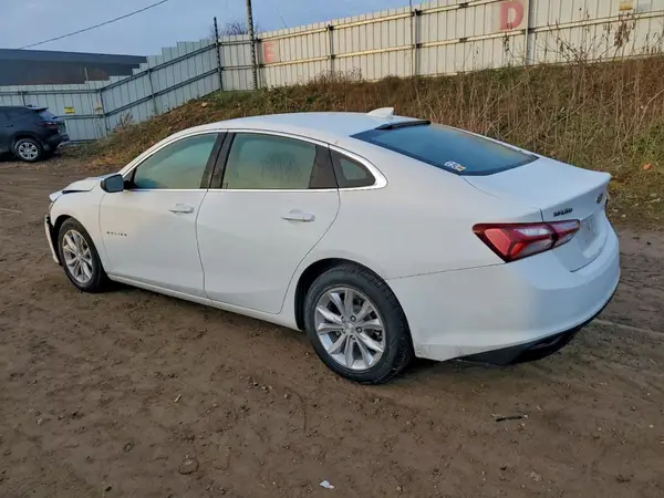 1G1ZD5STXLF025465 2020 CHEVROLET MALIBU - Image 2