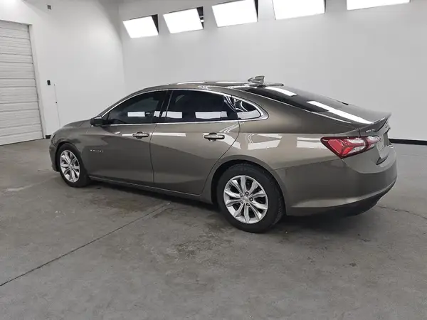 1G1ZD5STXLF035543 2020 CHEVROLET MALIBU - Image 2
