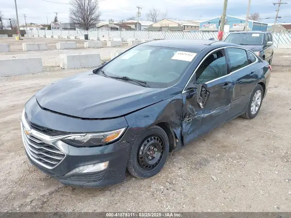 1G1ZD5STXLF042220 2020 CHEVROLET MALIBU - Image 2