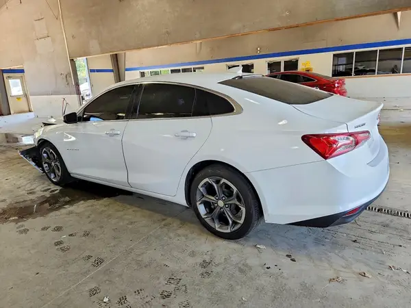1G1ZD5STXLF047210 2020 CHEVROLET MALIBU - Image 2