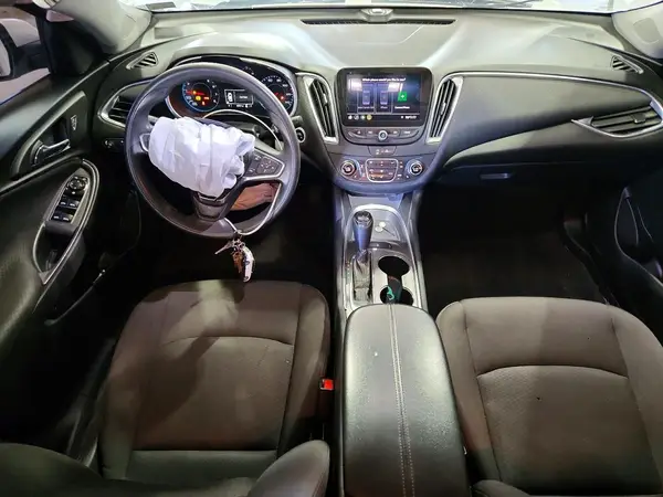 1G1ZD5STXLF047210 2020 CHEVROLET MALIBU - Image 8