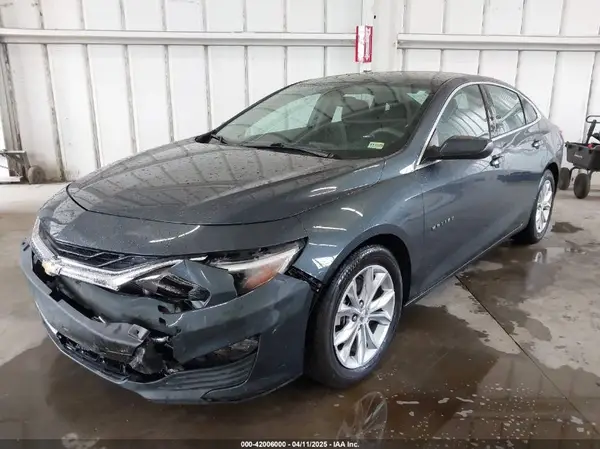 1G1ZD5STXLF052438 2020 CHEVROLET MALIBU - Image 2