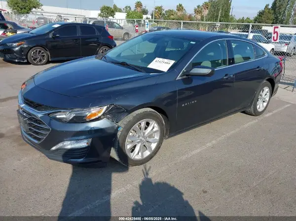 1G1ZD5STXLF060278 2020 CHEVROLET MALIBU - Image 2
