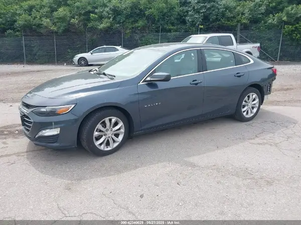 1G1ZD5STXLF060863 2020 CHEVROLET MALIBU - Image 2