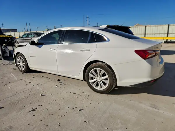 1G1ZD5STXLF071538 2020 CHEVROLET MALIBU - Image 2