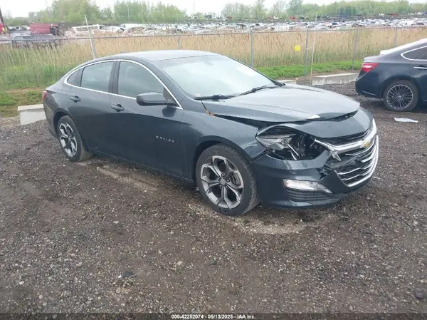1G1ZD5STXLF096374 2020 CHEVROLET MALIBU - Image 1