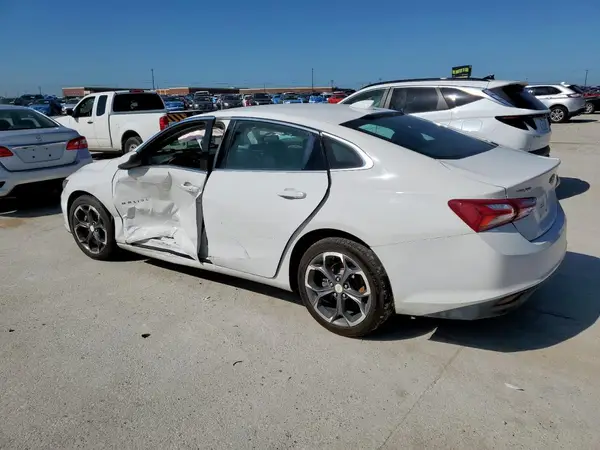 1G1ZD5STXLF097704 2020 CHEVROLET MALIBU - Image 2
