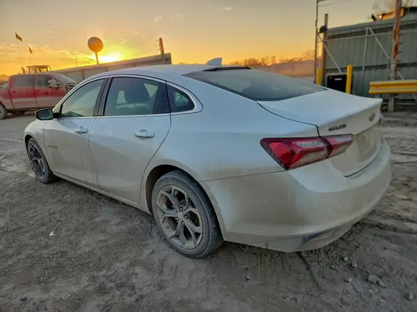 1G1ZD5STXLF101735 2020 CHEVROLET MALIBU - Image 2