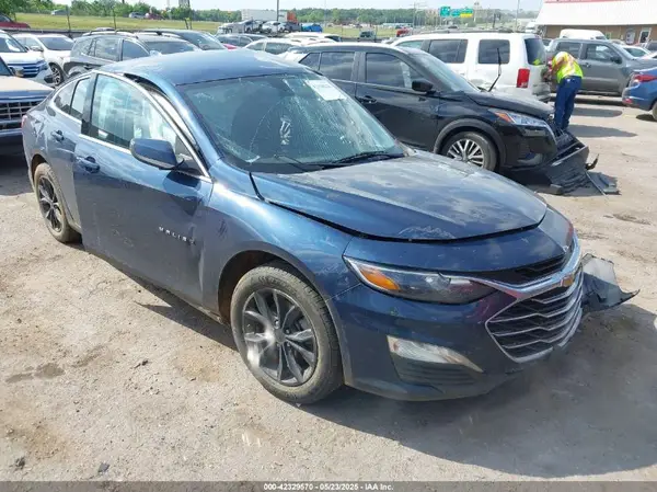 1G1ZD5STXMF022759 2021 CHEVROLET MALIBU - Image 1