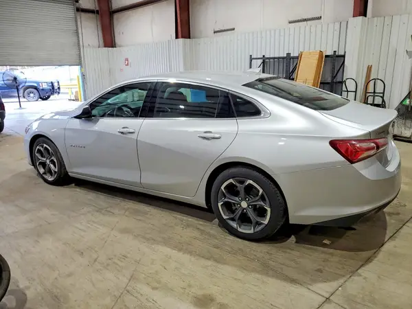 1G1ZD5STXMF059813 2021 CHEVROLET MALIBU - Image 2