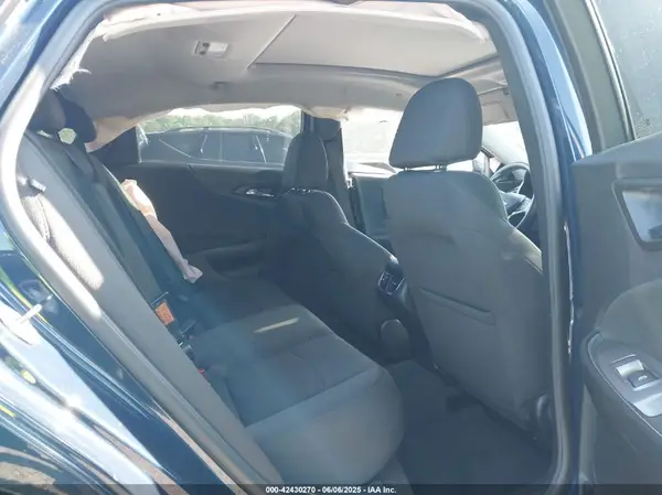 1G1ZD5STXNF111815 2022 CHEVROLET MALIBU - Image 8