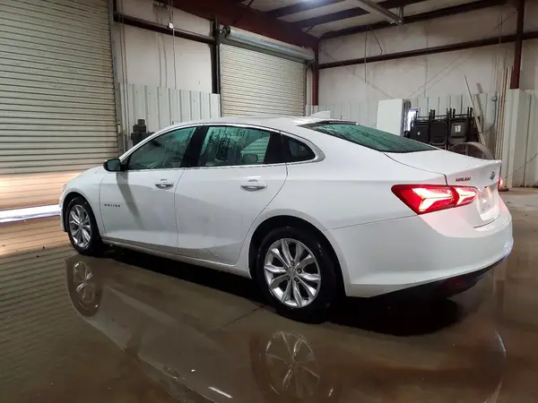 1G1ZD5STXNF113323 2022 CHEVROLET MALIBU - Image 2