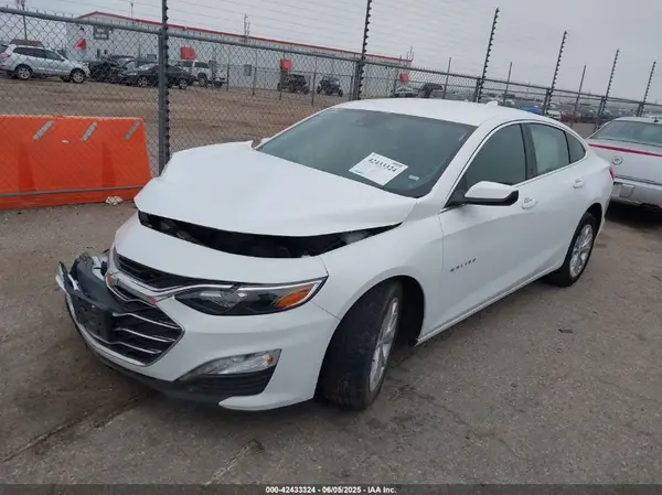 1G1ZD5STXPF205891 2023 CHEVROLET MALIBU - Image 2