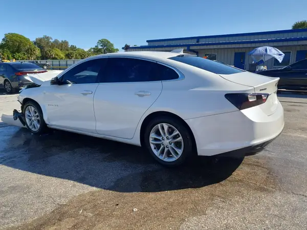 1G1ZE5ST0GF214421 2016 CHEVROLET MALIBU - Image 2
