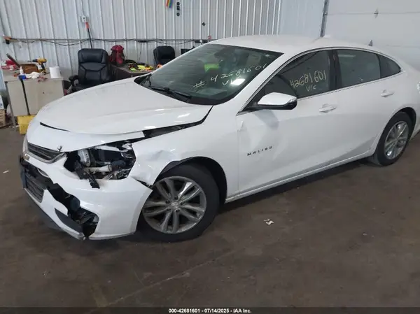 1G1ZE5ST0GF216928 2016 CHEVROLET MALIBU - Image 2