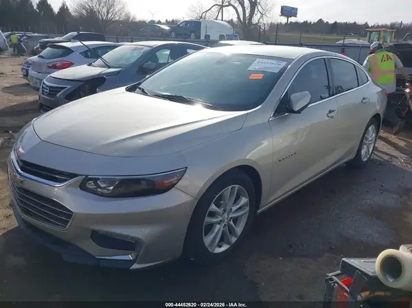 1G1ZE5ST0GF237410 2016 CHEVROLET MALIBU - Image 2
