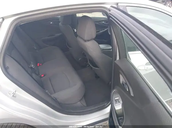 1G1ZE5ST0GF260850 2016 CHEVROLET MALIBU - Image 8