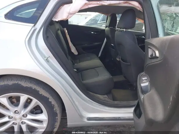 1G1ZE5ST0HF102963 2017 CHEVROLET MALIBU - Image 8