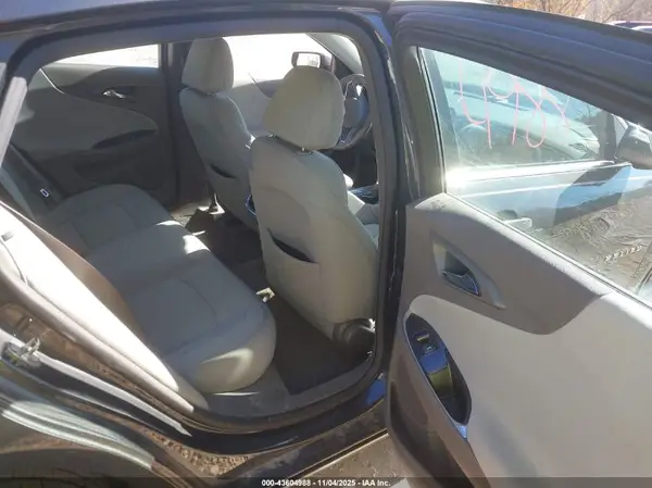 1G1ZE5ST0HF104177 2017 CHEVROLET MALIBU - Image 8