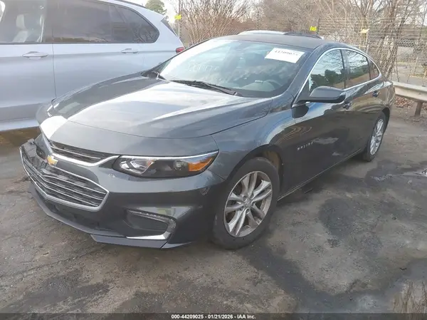 1G1ZE5ST0HF107404 2017 CHEVROLET MALIBU - Image 2