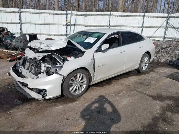 1G1ZE5ST0HF111131 2017 CHEVROLET MALIBU - Image 2