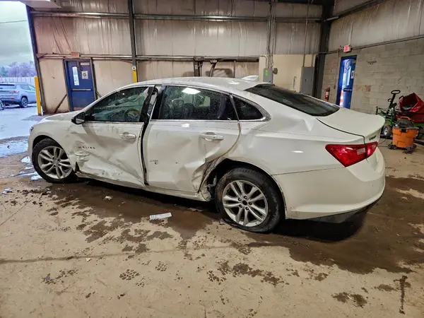 1G1ZE5ST0HF111419 2017 CHEVROLET MALIBU - Image 2