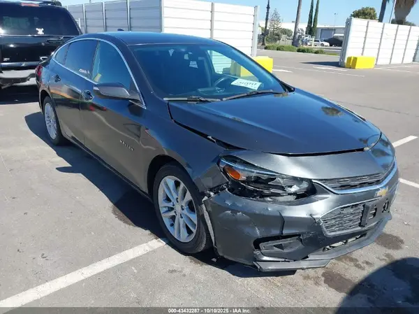 1G1ZE5ST0HF113056 2017 CHEVROLET MALIBU - Image 1