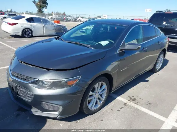1G1ZE5ST0HF113056 2017 CHEVROLET MALIBU - Image 2