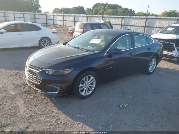 1G1ZE5ST0HF113977 2017 CHEVROLET MALIBU - Image 2