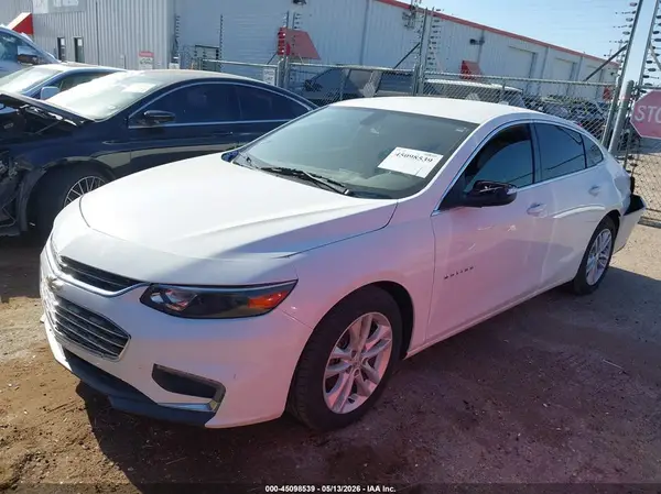 1G1ZE5ST0HF124252 2017 CHEVROLET MALIBU - Image 2