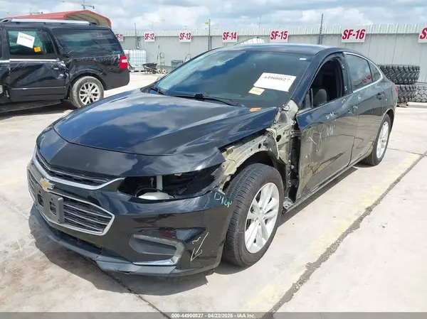 1G1ZE5ST0HF125112 2017 CHEVROLET MALIBU - Image 2