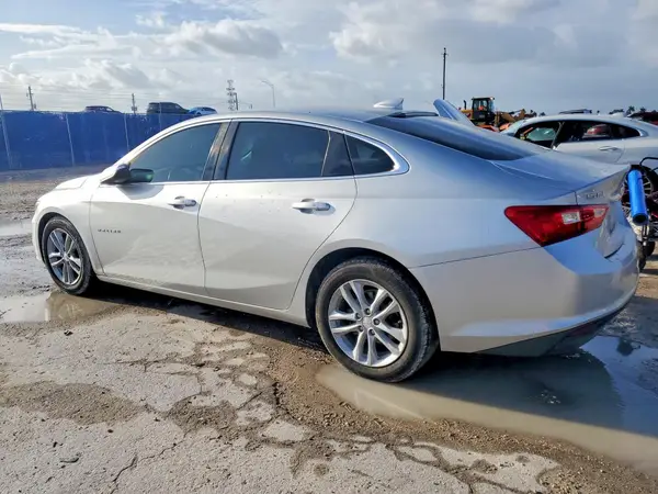 1G1ZE5ST0HF129662 2017 CHEVROLET MALIBU - Image 2