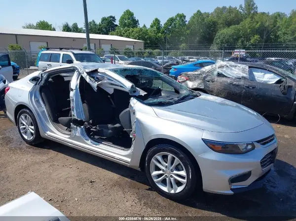 1G1ZE5ST0HF129709 2017 CHEVROLET MALIBU - Image 1