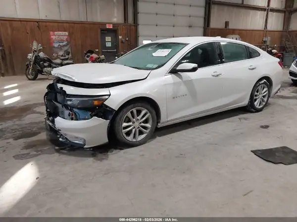 1G1ZE5ST0HF136532 2017 CHEVROLET MALIBU - Image 2