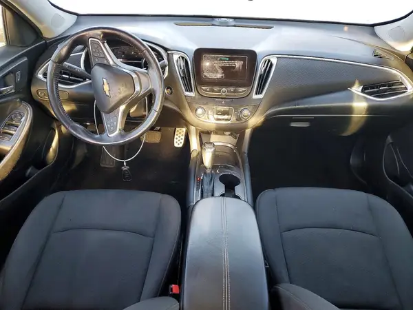1G1ZE5ST0HF138992 2017 CHEVROLET MALIBU - Image 8