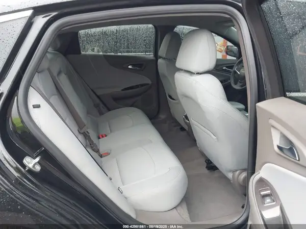 1G1ZE5ST0HF159101 2017 CHEVROLET MALIBU - Image 8