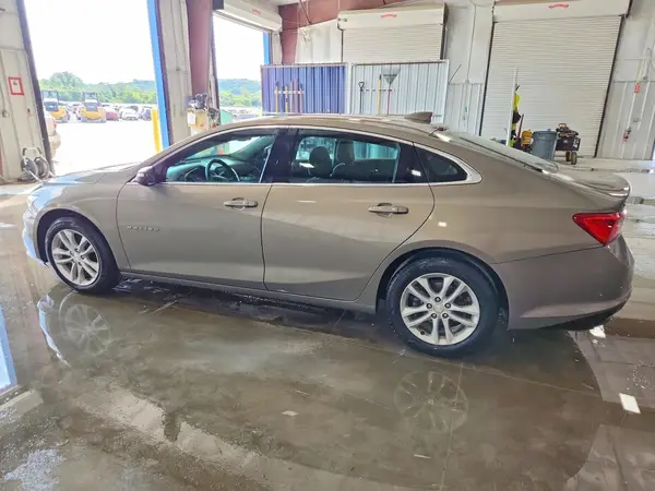1G1ZE5ST0HF168414 2017 CHEVROLET MALIBU - Image 2